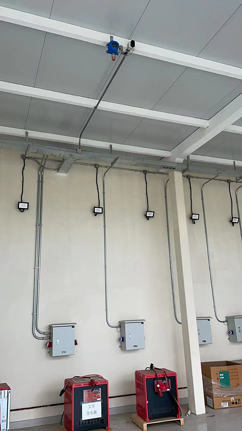 溫室氣體監(jiān)測(cè)儀安裝現(xiàn)場(chǎng) 溫室氣體監(jiān)測(cè)儀安裝現(xiàn)場(chǎng)