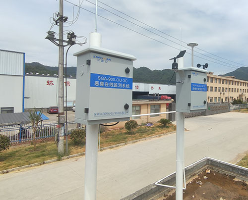 惡臭在線監(jiān)測(cè)系統(tǒng)現(xiàn)場(chǎng)圖 惡臭在線監(jiān)測(cè)系統(tǒng)現(xiàn)場(chǎng)圖