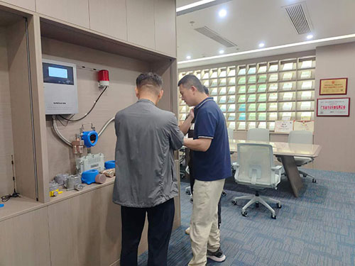 深國(guó)安會(huì)議室 深國(guó)安會(huì)議室