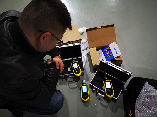 便攜探桿式氨氣檢測儀